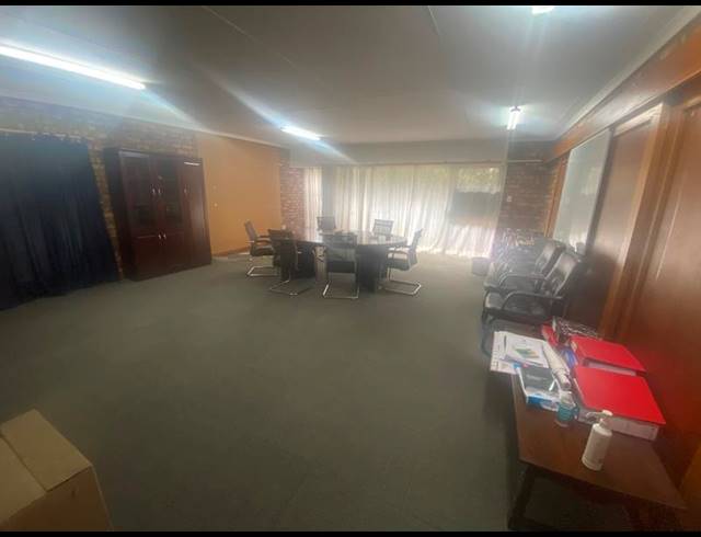 BUSINESS FOR SALE IN CLUBVILLE